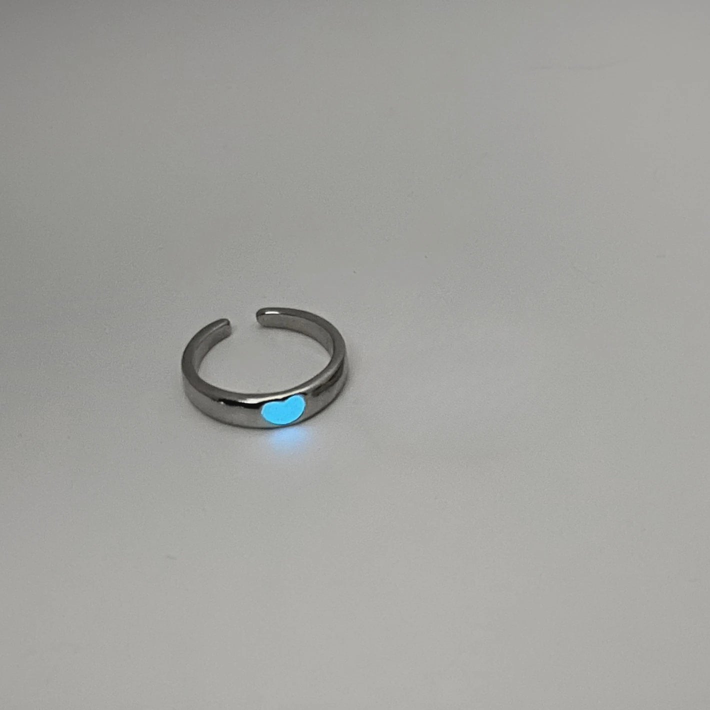 Blue Pink Luminous Ring For Couple Creative Love Heart Index Finger Ring Glowing In The Dark Rings Jewelry Valentine's Day Gift