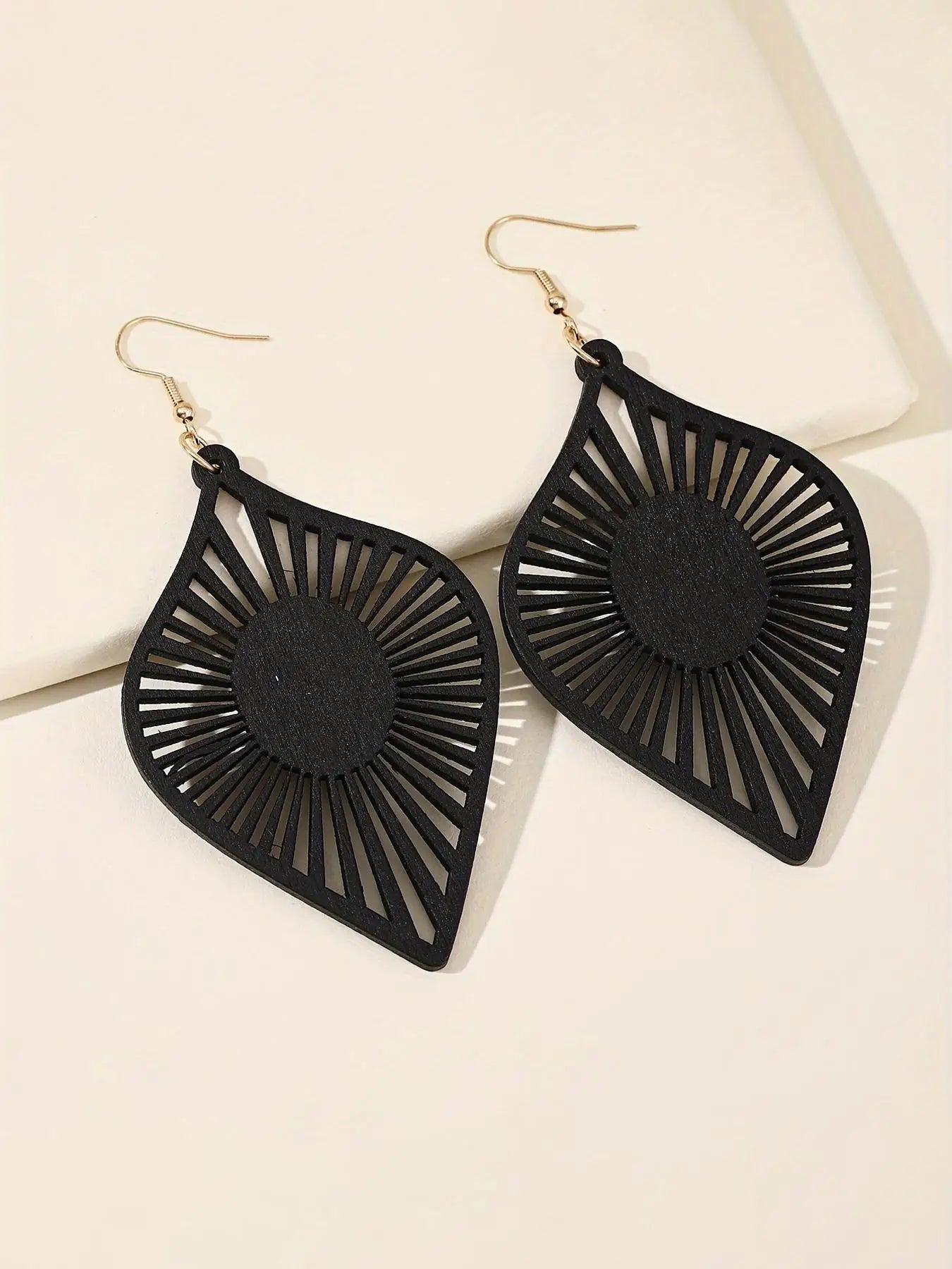 4 Pairs/Set, Retro Elegant Style, Wooden Carved Cut Out Leaf Design Women's Earring Set, Suitable for Daily Wear, Vacation, Gift Giving, Women's Holiday Earring Set, Suitable for All Seasons