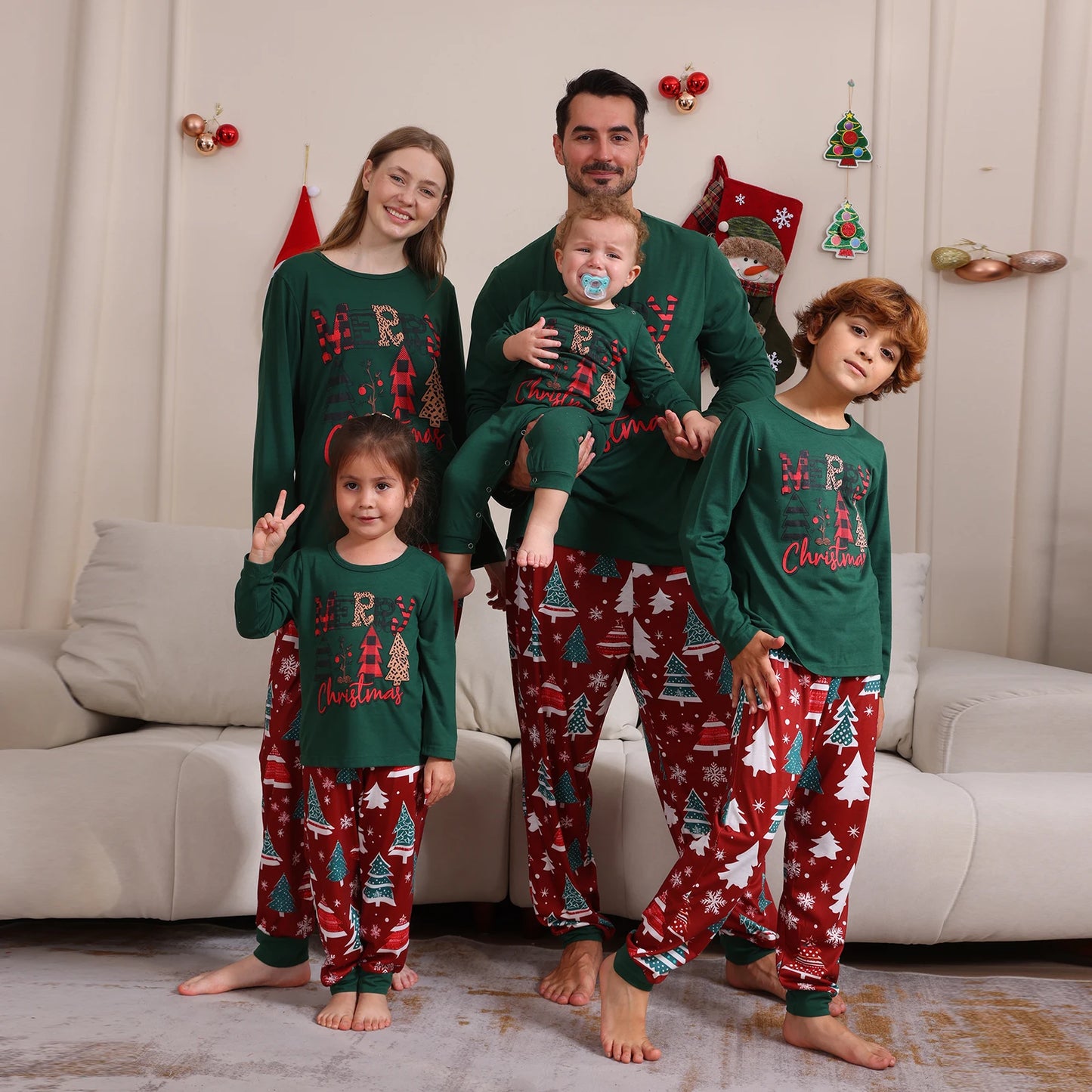 2025 New Year's Costumes Santa Tree Print Family Christmas Pajamas Set Adults Kids Matching Clothing Cute Soft Pyjamas Xmas Look