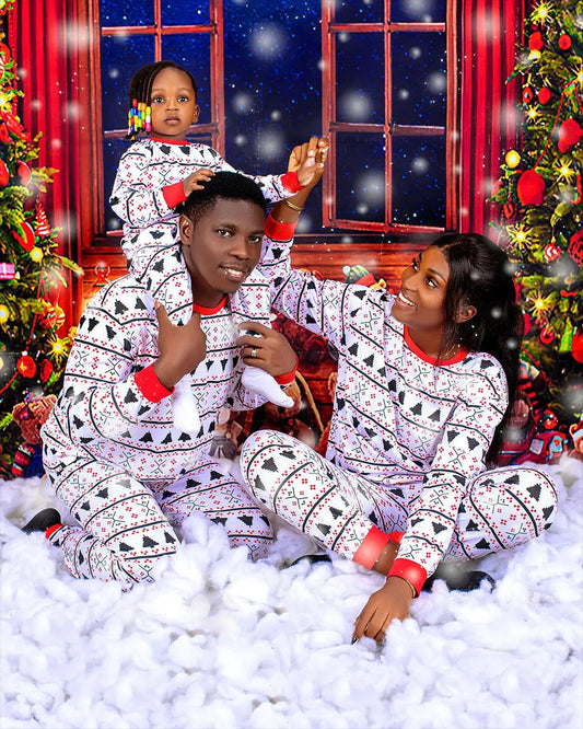 2025 Winter Allover Print Family Christmas Pyjamas Mom Dad Kids Matching Outfit Soft Loose 2Pcs Suit Sleepwear Xmas Look Pijamas